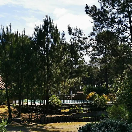 Semesterbostad Uhaina, Maison Proche Golf Et