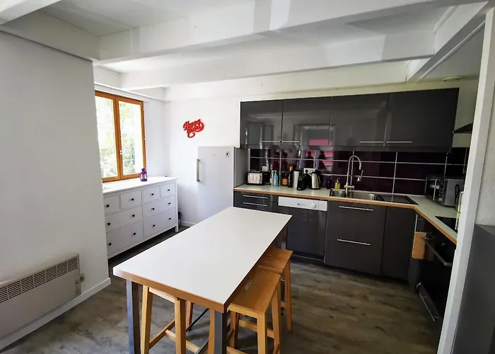 Uhaina, Maison Proche Golf Et 펜션