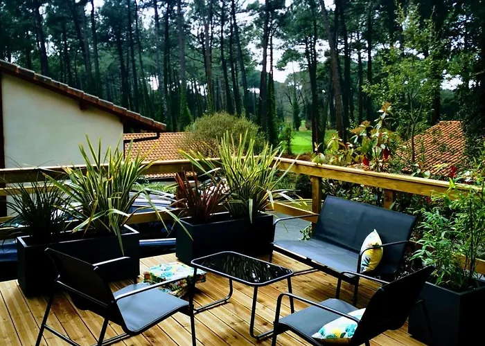 Uhaina, Maison Proche Golf Et 펜션