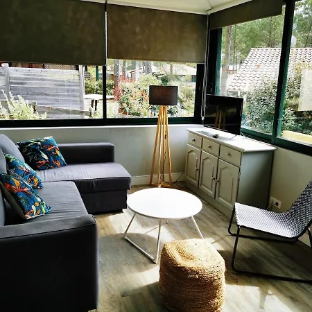 Holiday home Uhaina, Maison Proche Golf Et