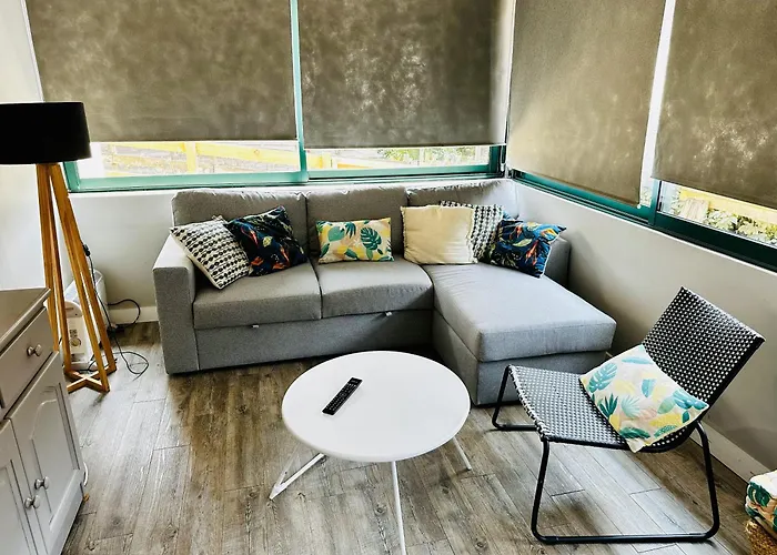 Feriehus Uhaina, Maison Proche Golf Et *